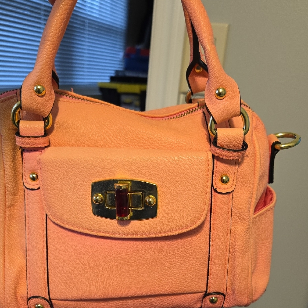 Stylish Pink Leather Handbag